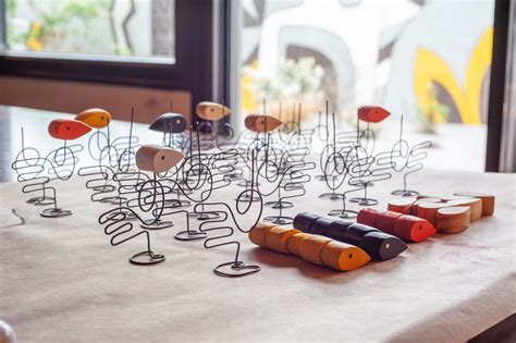 Create Wire Art / Sculpture | Corporate Activities Singapore - muktibox.com