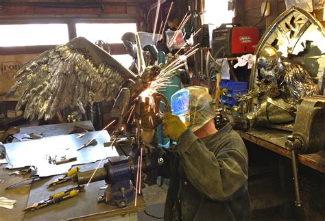 Creative Iron Welding Techniques for Artists - muktibox.com