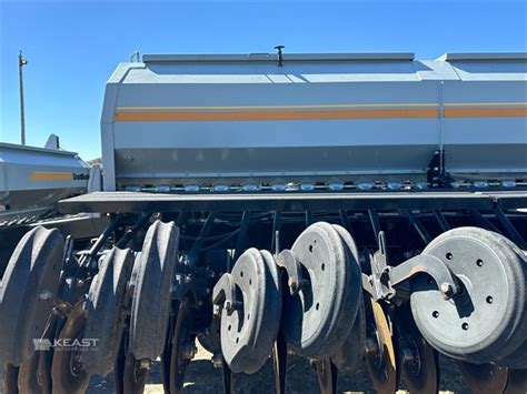 CRUST BUSTER Grain Drills Auction Results