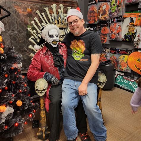 CRYPT KEEPERS HALLOWEEN EMPORIUM LLC in Michigan