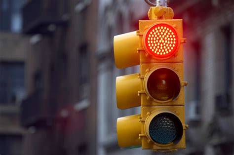 CSP: Colorado drivers increasingly running red lights, stop signs