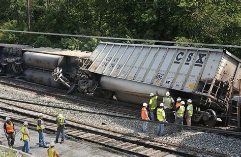 CSX TRAIN IS DERAILED IN MARYLAND - The Washington Post