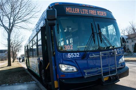 CTA partners with Miller Lite to offer free rides on buses, trains on New Year's Eve