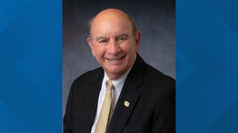 CU Boulder Chancellor Phil DiStefano announces retirement