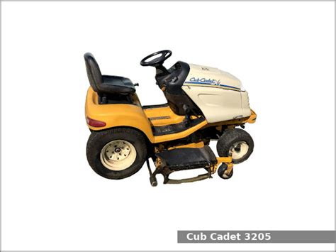 CUB CADET 3205 OPERATOR