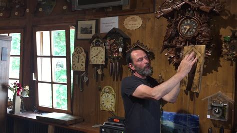 Cuckoo clock making demonstration at Black Forest - wintechmobiles.com