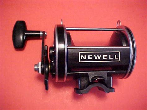 CUSTOM BUILT NEWELL 550-4.6 FISHING REEL, NEW