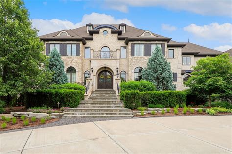 CUSTOM HOME IN FOXBOROUGH ESTATES, Mokena, IL