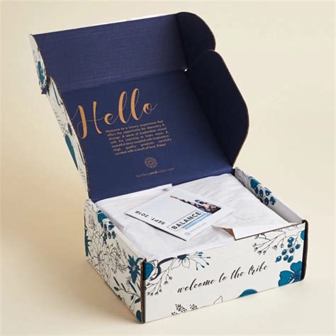Custom Printed Retail Boxes | Hallmark Labels and Print - muktibox.com