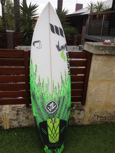 CUSTOM SURFBOARDS & FACTORY - LIGHT SURFBOARDS