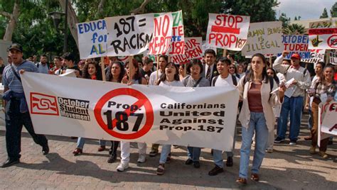 Ca prop 187. Dec 17, 2019 · December 17, 2019. By Zoe Day. Twenty-five years after Proposition 187 was approved by California voters, UCLA’s Latino Policy & Politics Initiative (LPPI) is working to ensure that the lessons of the Latino activist movement that fought against it are not forgotten. The 1994 ballot initiative sought to deny social services to undocumented ... 