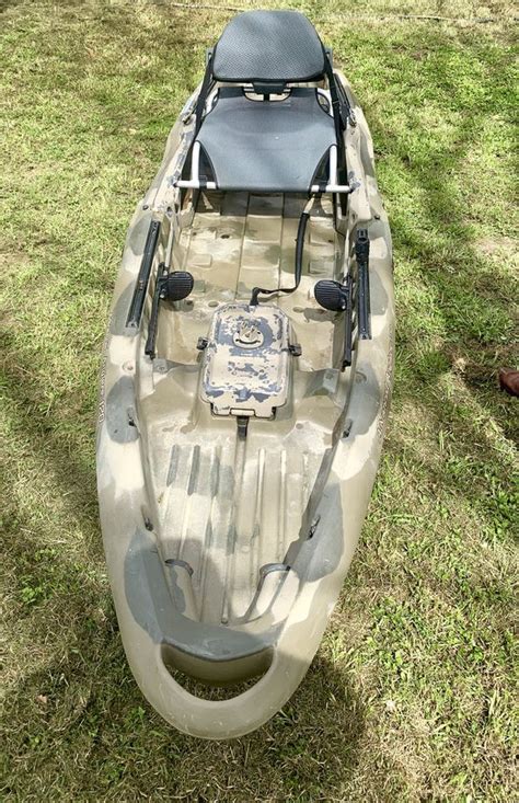 Based on Bass Tracker Classic XL boat, 50HP motor, and trailer with financed amount of US $13,495 (purchase price of US$14,995 less 10% down payment (US$1,500)) and 8.49% APR for 144 months. 8.49% APR with approved credit. Taxes, title, registration, additional options, accessories or upgrades are not included.. 