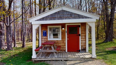 Cabin Rentals Erie, PA for 2024: Find Cheap $138 Cabins