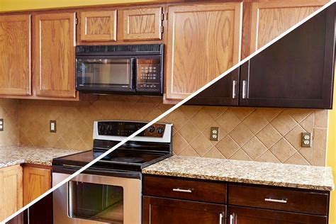 Cabinet refacing costs. In the average American household, refacing your kitchen cabinets costs between $7,000 and $10,000. Compared to refacing your cabinets, the cost of full cabinet replacement is at least $4,500 – 7,500, … 