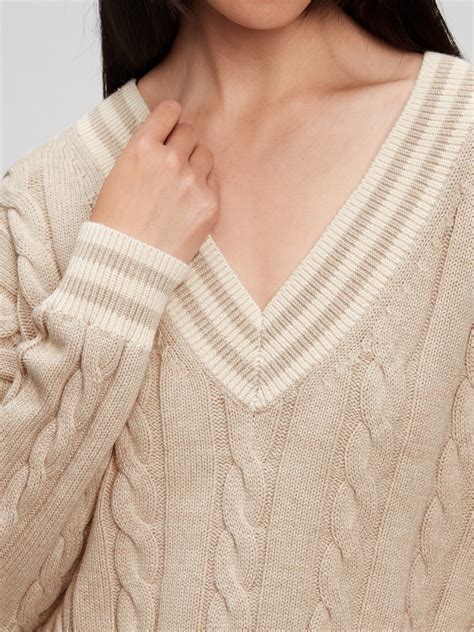 Cable Knit V Neck Jumper