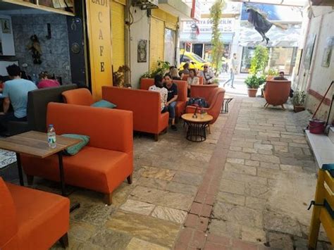 Cadı Cafe & Bar Facebook.