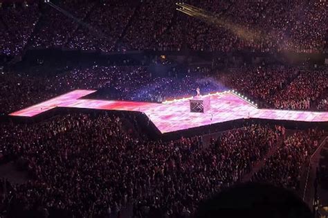 Taylor Swift is coming to New Orleans — and so are thousands upon thousands of Swifties.. She will perform three times at the Caesar’s Superdome in 2024. The dates are Oct. 25, 26 and 27 and .... 