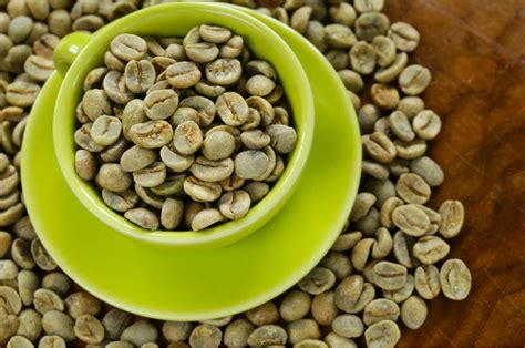 Cafe verde. O café verde é um suplemento alimentar popularmente conhecido no formato de cápsulas de emagrecimento. Mas também é possível encontrar grãos verdes de café para consumir. Essas cápsulas ... 