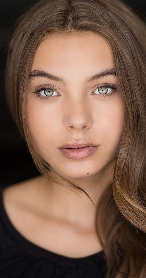 Caitlin Carmichael (I) - News - IMDb