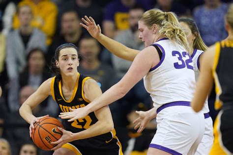 Caitlin Clark becomes Iowa’s all-time leader scorer as No. 3 Hawkeyes defeat Northern Iowa, 94-53