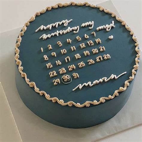 Cake with Calendar Theme