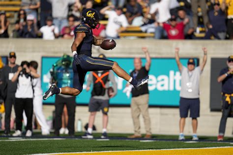 Cal’s defense comes up big as Bears hold off Washington State 42-39
