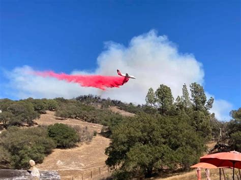 Cal Fire battling 14-acre vegetation fire northeast of Napa