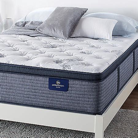 For example, the Beautyrest California King mattress measures 72 inches wide by 83.5 inches long, while the Zinus Night Therapy brand California King mattress is 72 inches wide by 84 inches long. Innerspring mattresses also come in a variety of styles for toddlers and infants..