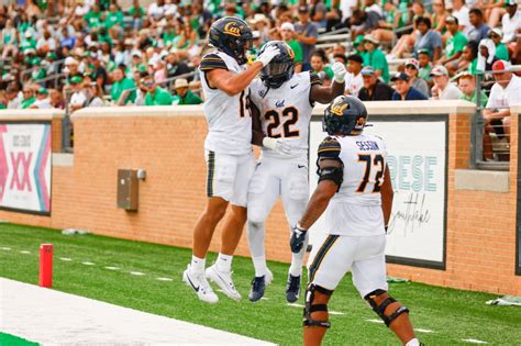 Cal loses starting QB, but crushes North Texas anyway in blowout win