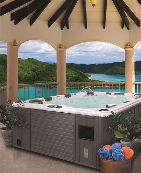 Cal spa hot tub. Jacuzzi walk-in tubs are becoming increasingly popular for their many benefits. They provide a luxurious spa experience in the comfort of your own home, while also providing safety... 