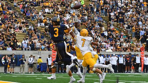 Cal stakes Idaho to 17-0 lead, rallies to avoid upset at home, 31-17