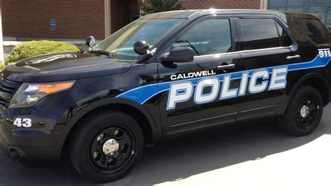 Caldwell Police investigating possible vehicle burglaries …