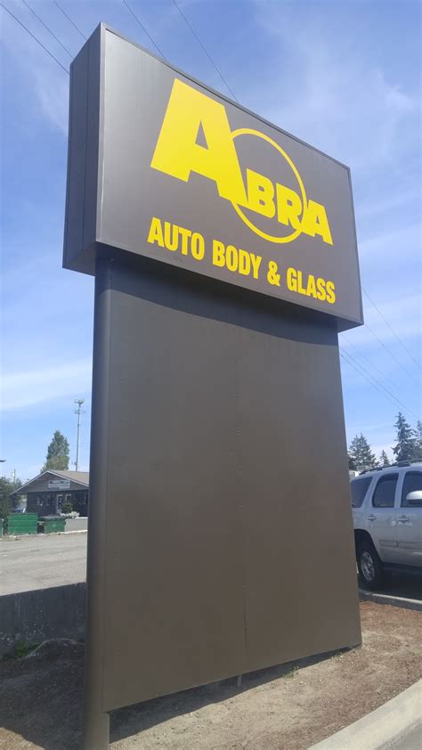 Caliber Auto Glass - Auto Glass Repair in Lynwood. Open until 08: