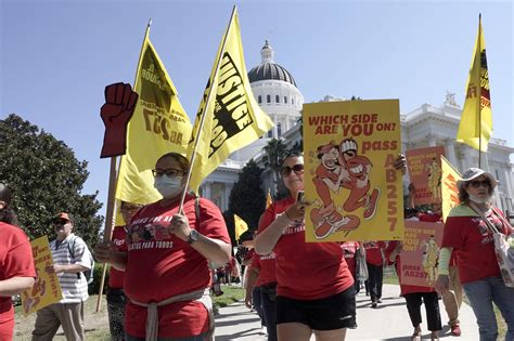 California’s law aimed at fast food wages is on hold. Lawmakers may have found a way around it