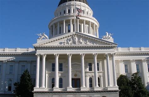 California’s nonpartisan legislative analyst says state faces record $68 billion budget deficit