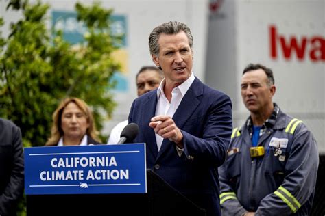 California Gov. Gavin Newsom offers to help negotiate Hollywood strike