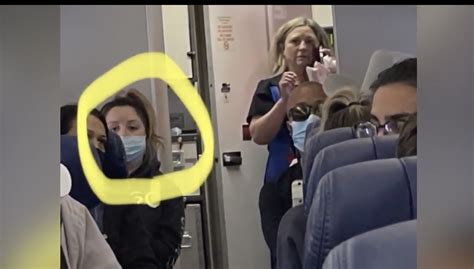 California airline passenger accused of assaulting flight attendant, demanding a kiss