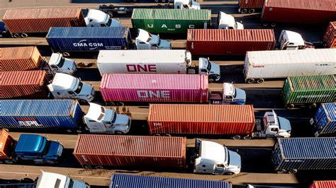 California bans sale of diesel big rig trucks starting in 2036 in landmark air pollution rule