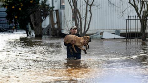 California faces more flooding after strong Pacific storm