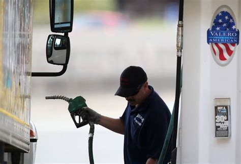 California may punish oil companies for high gas prices