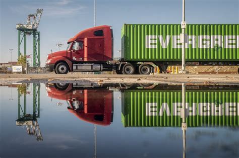 California poised to ban new diesel trucks