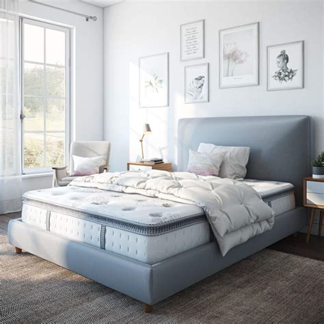 California queen bed. The standard queen size bed frame is 60 inches by 80 inches. In addition to a standard queen size bed frame, there also exist a California queen, an expanded queen and a super size... 