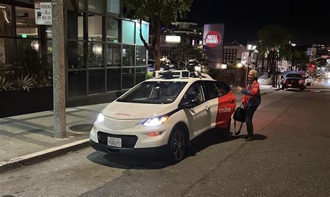 California regulators suspend recently approved San Francisco robotaxi service for safety reasons