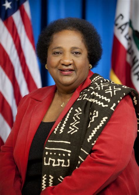 California secretary of state. The California Secretary of State is responsible for overseeing recalls for state officers, including for constitutional offices (Governor, Lieutenant Governor, Attorney General, etc.), state legislators, and justices of the Supreme and Appellate Courts. Local recalls are overseen by county or city elections officials. 