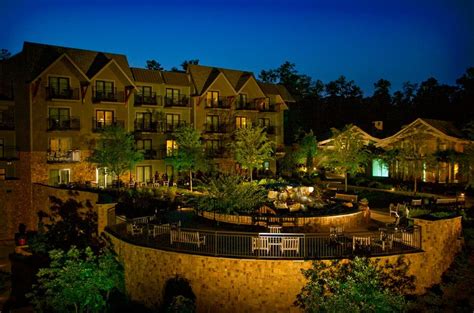 Callaway resort & gardens pine mountain. Now $160 (Was $̶2̶7̶1̶) on Tripadvisor: Callaway Resort & Gardens, Pine Mountain. See 2,817 traveler reviews, 912 candid photos, and great deals for Callaway Resort & Gardens, ranked #1 of 3 hotels in Pine Mountain and rated 3 of 5 at Tripadvisor. 