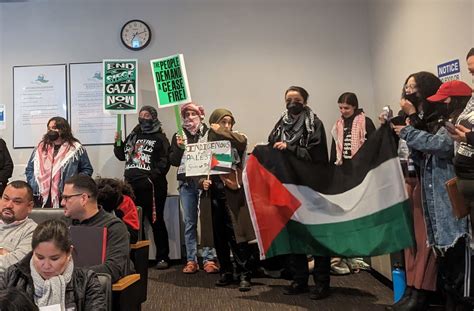 Calls for peace in Gaza disrupt Vallejo council meeting