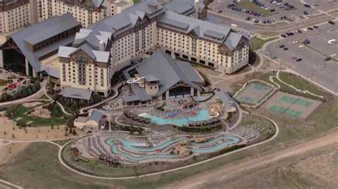 Calls made for outside investigation into HVAC collapse at Gaylord Rockies