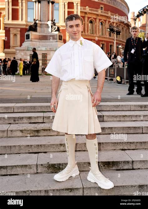 Callum Scott Howells