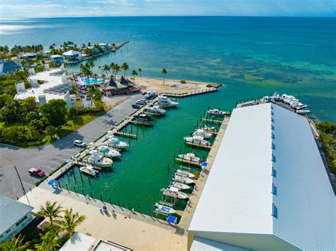Find flights to Cayman Islands from $269. Fly from Detroit on Air Canada, American Airlines, British Airways and more. Search for Cayman Islands flights on KAYAK now to find the best deal..