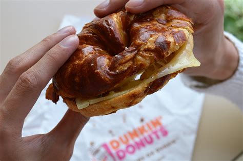 Dunkin' Donuts, Plain Croissant. 430993. Dunkin' Donuts, Plain Croissant. LOG. View Diet Analysis Close. KEY FACTS (learn about health benefits or risks) Has high calorie density - this means that the amount of calories you are getting from an ounce is high (0.12 cal/oz). Relatively rich in vitamins and minerals (4.8%/cal) - a good source of .... 